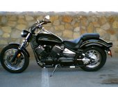 2006 Yamaha V Star 1100 Custom photo